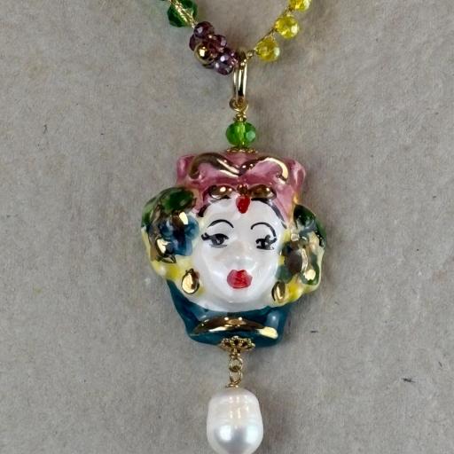 Collar Reina Fiori corto, Truhanas