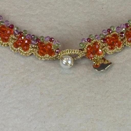 Choker Golden, Truhanas [2]