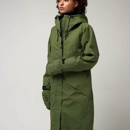 Parka impermeable [3]