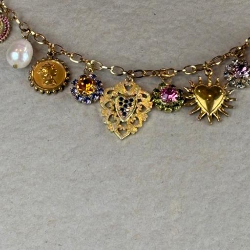 Collar Truhanas con charms [2]