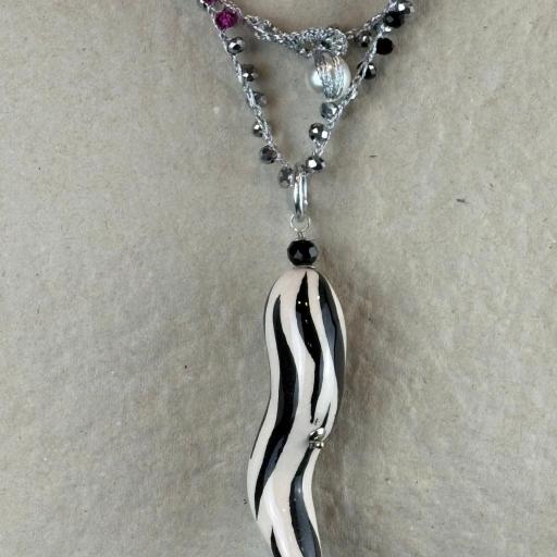 Collar Corno cebra, Truhanas [2]