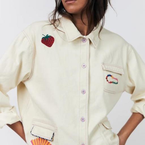 La chaqueta AprilL Lollys Laundry