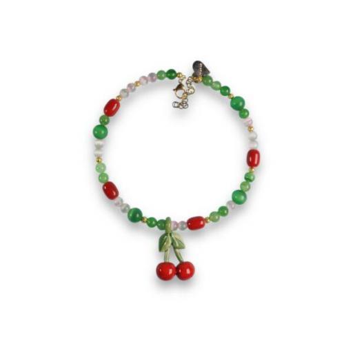 Collar Cereza, Truhanas [2]