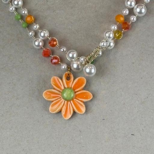 Collar largo margarita naranja [1]