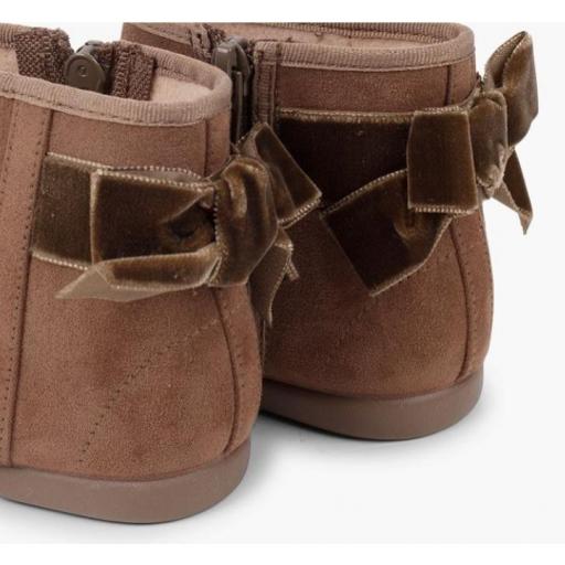 Botines con lazo terciopelo y cremallera TOPO [5]