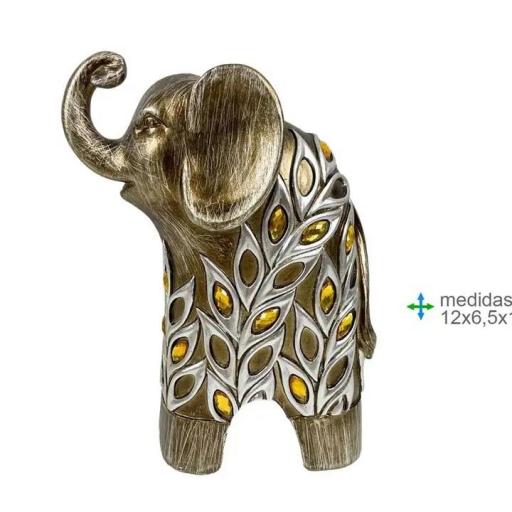 ELEFANTE TROMPA ARRIBA.