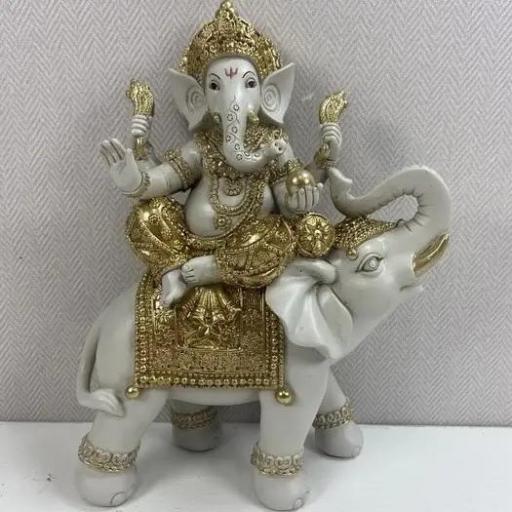 GANESH CON ELEFANTE