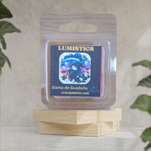 LUMISTICS DAMA DE GUADAÑA. [1]