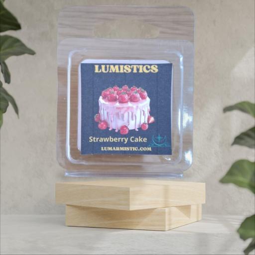 LUMISTICS STRAWBERRY CAKE. [1]