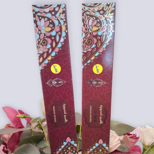 INCIENSO OUDH-MUSK - 10 STICKS 