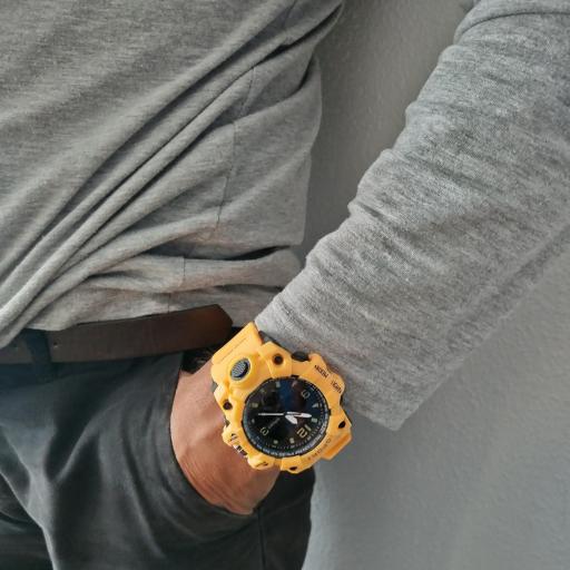 Reloj deportivo resistente al agua  [2]