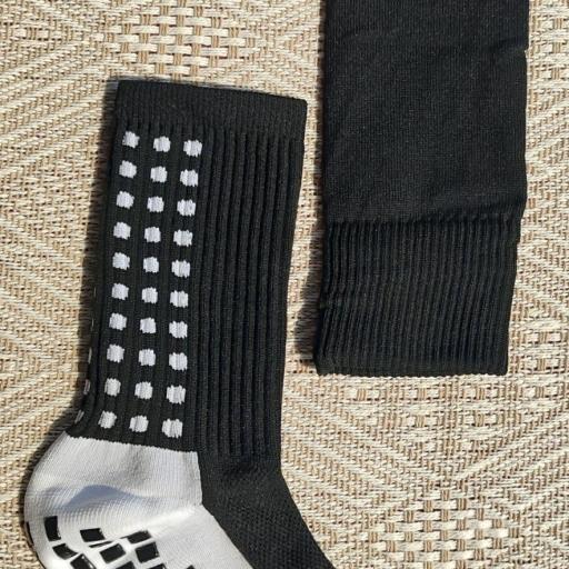 CALCETINES + MEDIAS TUBULAR NEGROS