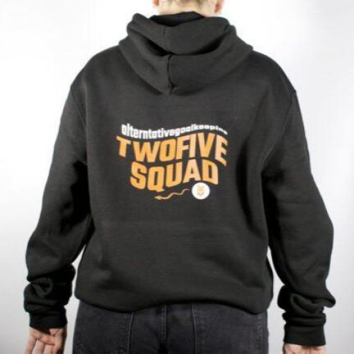 SUDADERA NEGRA TWOFIVESQUAD 