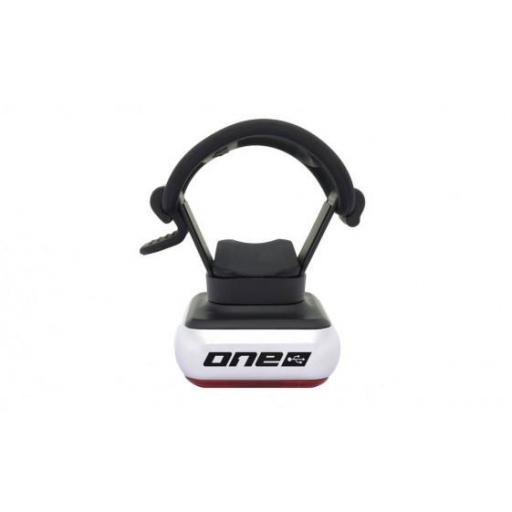 Luz Trasera ONE R.Light 70 [2]