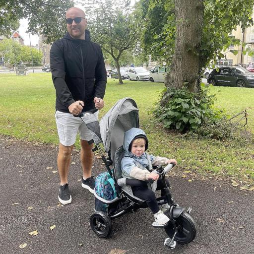 Triciclo para Bebés de +12 Meses con Mango de Empuje Telescópico y Desmontable Bolso para Mamá y Portabotellas Gris [6]