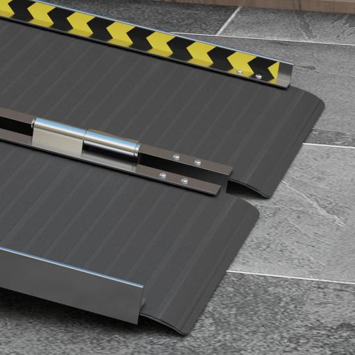 Rampa para Sillas de Ruedas Plegable de Aleación de Aluminio 91 cm con Adhesivos Reflectantes Carga 272 kg Negro [3]