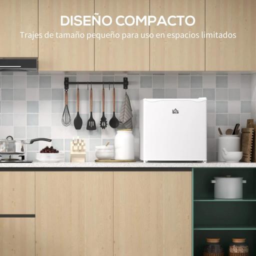 Mini Congelador de 35L con Temperatura Ajustable Puerta Reversible y Bajo Consumo Energético para Cocina Camping Blanco [6]