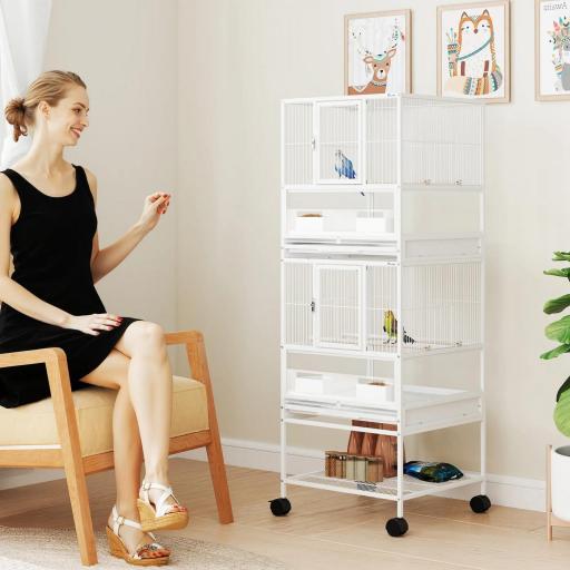 Jaula para Pájaros de 2 Niveles con Paneles Acrílicos Comederos Perchas Ruedas y Estante Inferior 48x46x134,5 cm Blanco