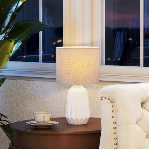 Lámpara de Mesa con Base de Cerámica y Pantalla de Lino Estilo Retro para Dormitorio 40W Blanco y Beige [6]