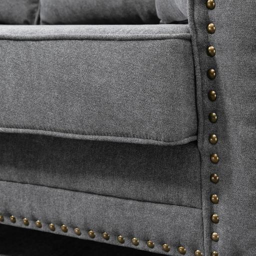 Sofá de 3 Plazas con Tachuelas Oro Envejecido Tapizado en Poliéster con 2 Cojines Decorativos 196x80,5x89 cm Gris [7]