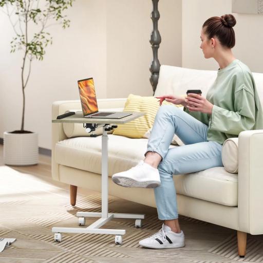 Mesa Auxiliar con Ruedas Altura Ajustable Superficie Inclinable y Marco de Metal 57x40x67,5-101 cm Roble y Blanco