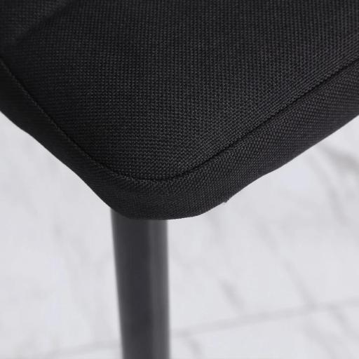Pack de 4 Sillas de Cocina Modernas Tapizadas en Lino y Patas de Metal para Salón Carga 120 kg 41x50x97 cm Negro [5]