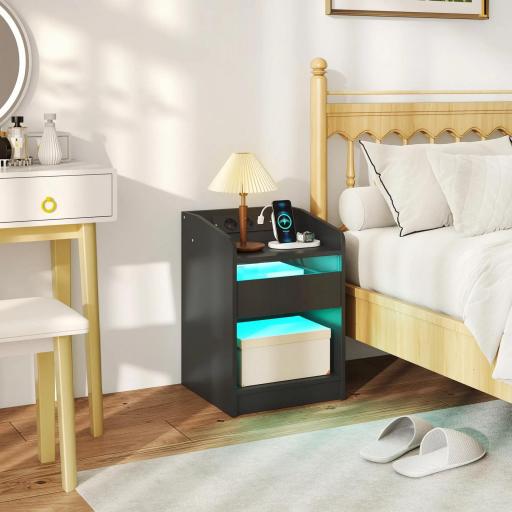 Mesita de Noche con Estación de Carga Luz LED RGB Cajón Estante Abierto Puertos USB y Control Remoto 40x40x58 Cm Negro [5]