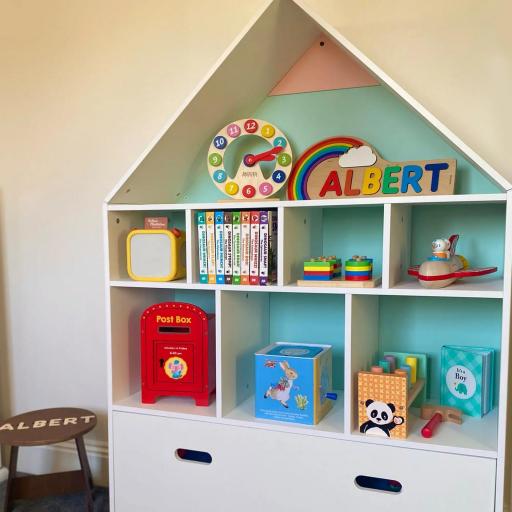 Estantería de Madera Infantil Forma de Casa Librería para Niños con 8 Compartimentos Abiertos y Cajón de 2 Colores 82x30x126 cm Blanco [5]