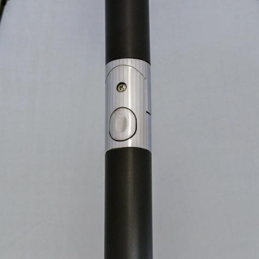 Sombrilla de Jardín Ø250x240 cm con Manivela Parasol con Ángulo Inclinable con 18 Varillas para Exterior Gris Claro [2]