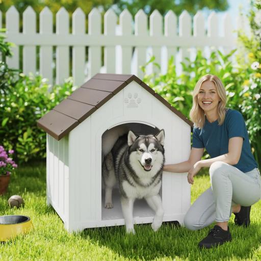 Caseta para Perros Exterior Casa para Perros Extragrandes de Plástico con 2 Ventanas Base Elevada Estacas Marrón Oscuro