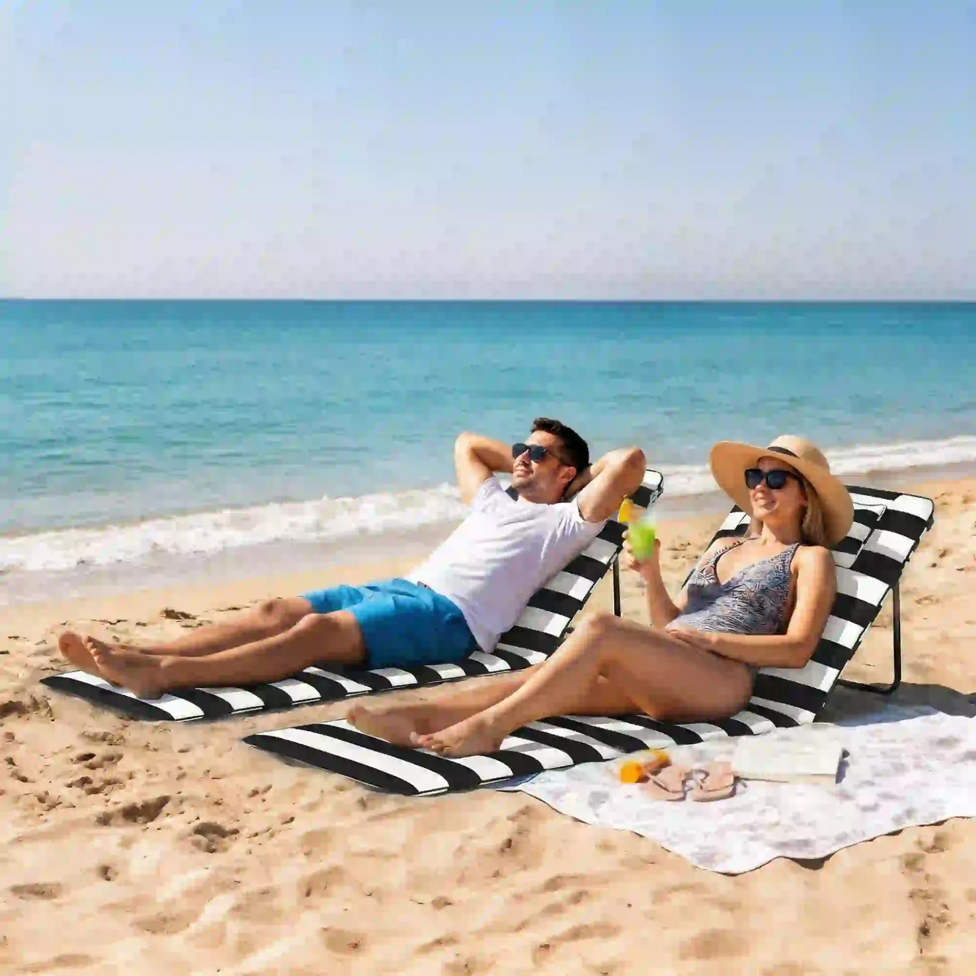 Conjunto de 2 Esterillas de Playa Plegable con Respaldo Ajustable Reposacabezas Acolchado 150x50x2 cm Gris y Blanco