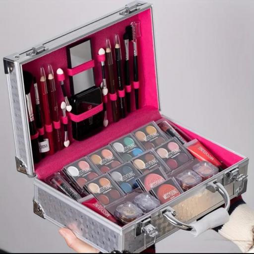 Maletin de maquillaje completo [6]