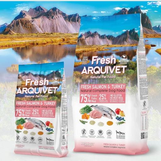 Alimento semihúmedo con Salmón y Pavo frescos - Fresh