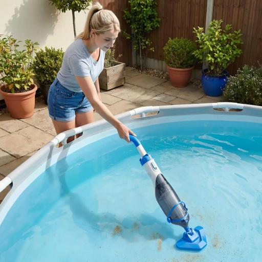 Limpiafondos de Piscina Manual Inalámbrica con Cepillo y Barra Ajustable de 63-150 cm para Piscinas Pequeñas Azul [7]