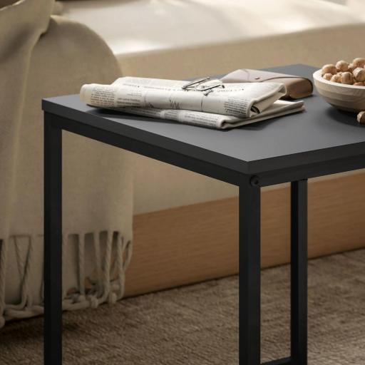 Conjunto de 2 Mesitas Auxiliares con Diseño Anidado para Usar Juntas como Mesa de Centro o Separadas Color Negro y Roble [7]