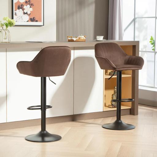 Juego de 2 Taburetes de Bar Giratorios Altura Ajustable 62-83 cm Tapizada en Terciopelo Respaldo y Reposapiés Marrón [6]
