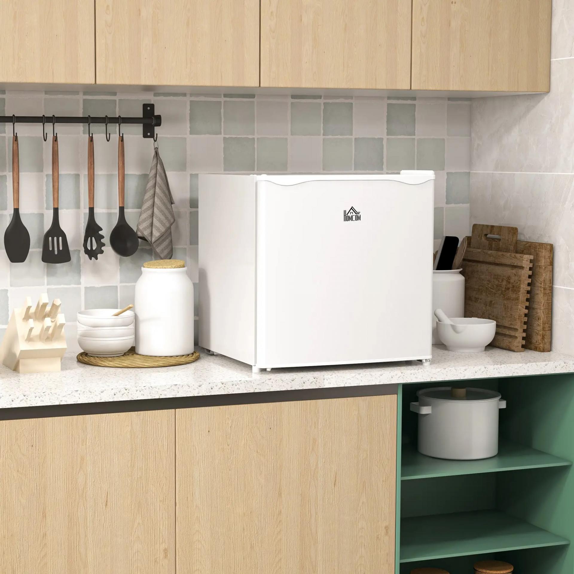 Mini Congelador de 35L con Temperatura Ajustable Puerta Reversible y Bajo Consumo Energético para Cocina Camping Blanco