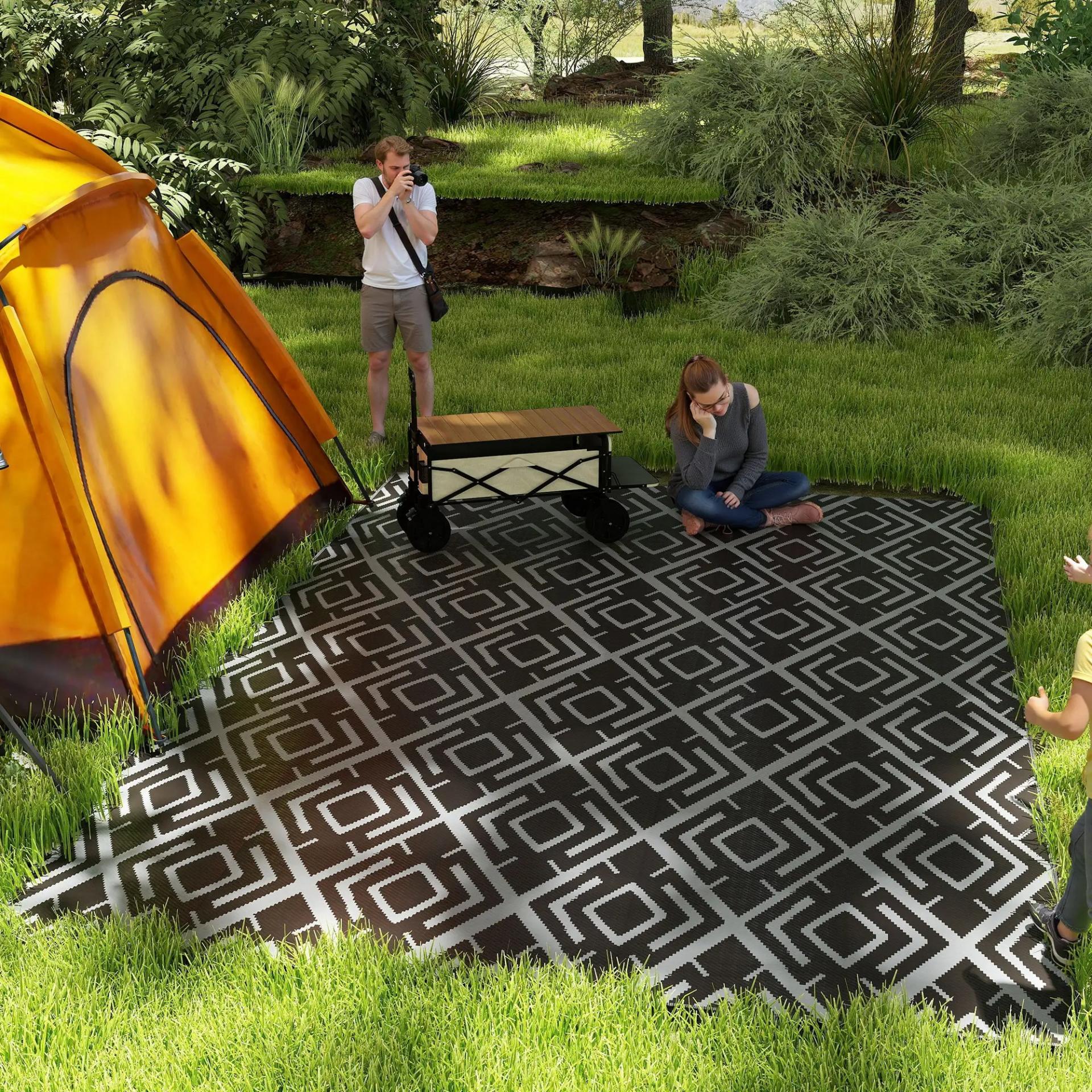 Alfombra de Exterior Reversible 182x274 cm con Patrón Geométrico de Rombos Impermeable Bolsa de Transporte Negro