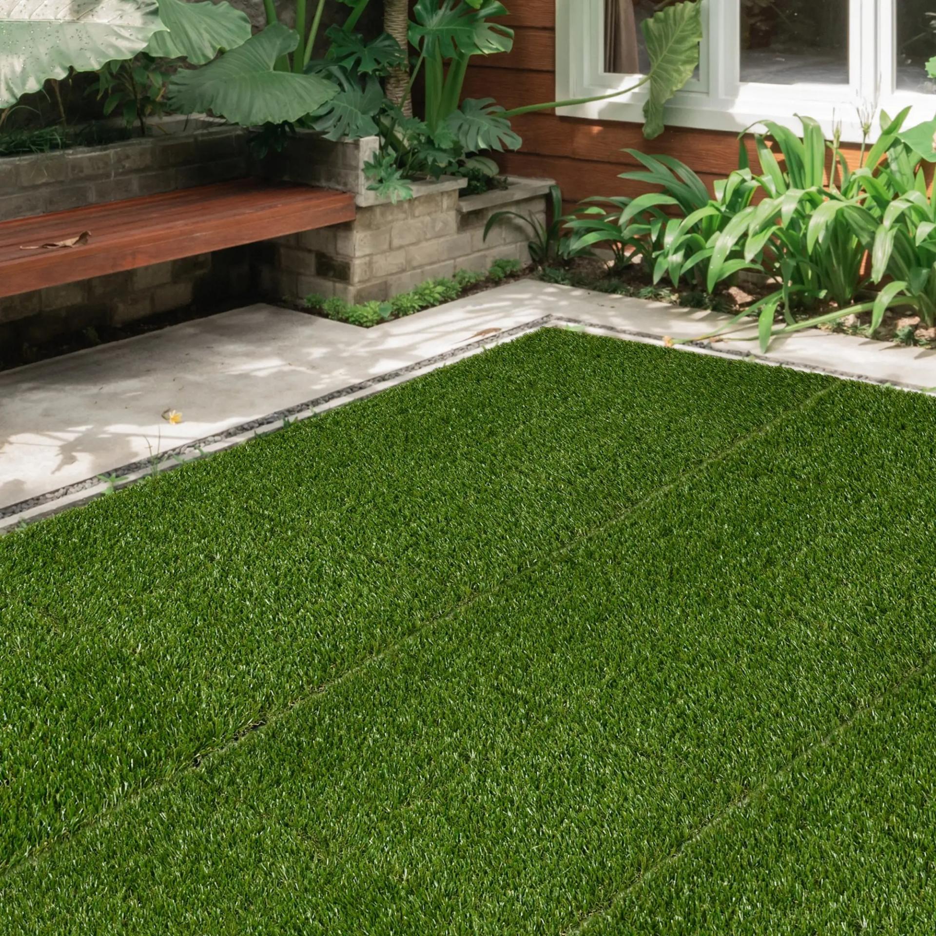 Césped Sintético de 10 Piezas Alfombra Césped Artificial 30x30 cm con Altura de Hierba 20 mm y Anti-UV Verde Oscuro