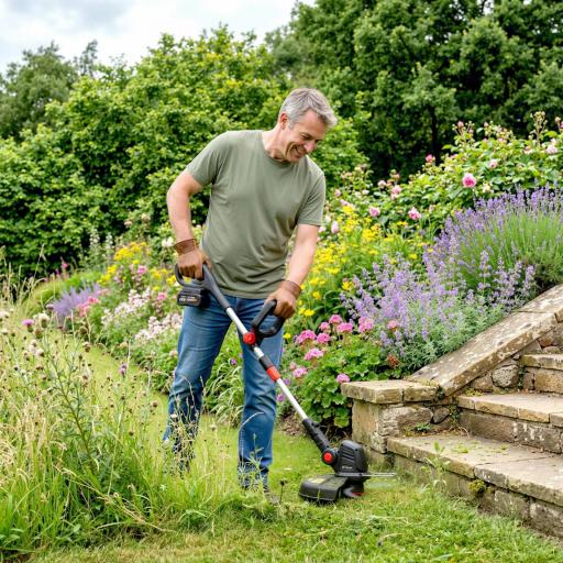 Desbrozadora Batería 18V con 2 Baterías de 4.0Ah y Cargador Barra Ajustable Cabezal y Mango Regulables Plateado