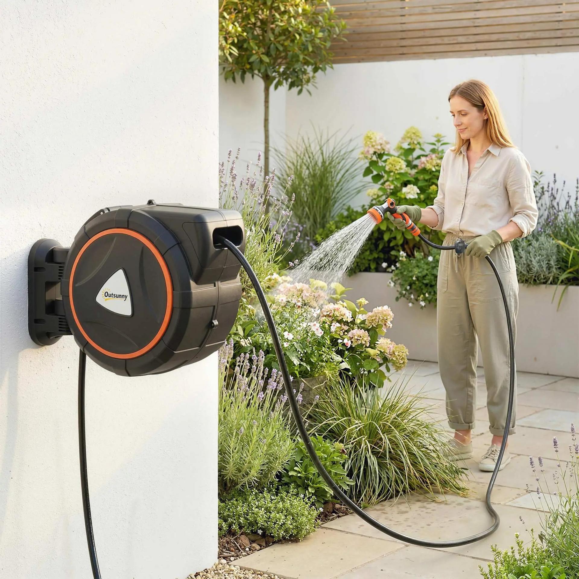 Carrete de Manguera Retráctil 28+2 m con 12 Modos de Rociado Bloqueo Automático Retracción Controlada Soporte Naranja
