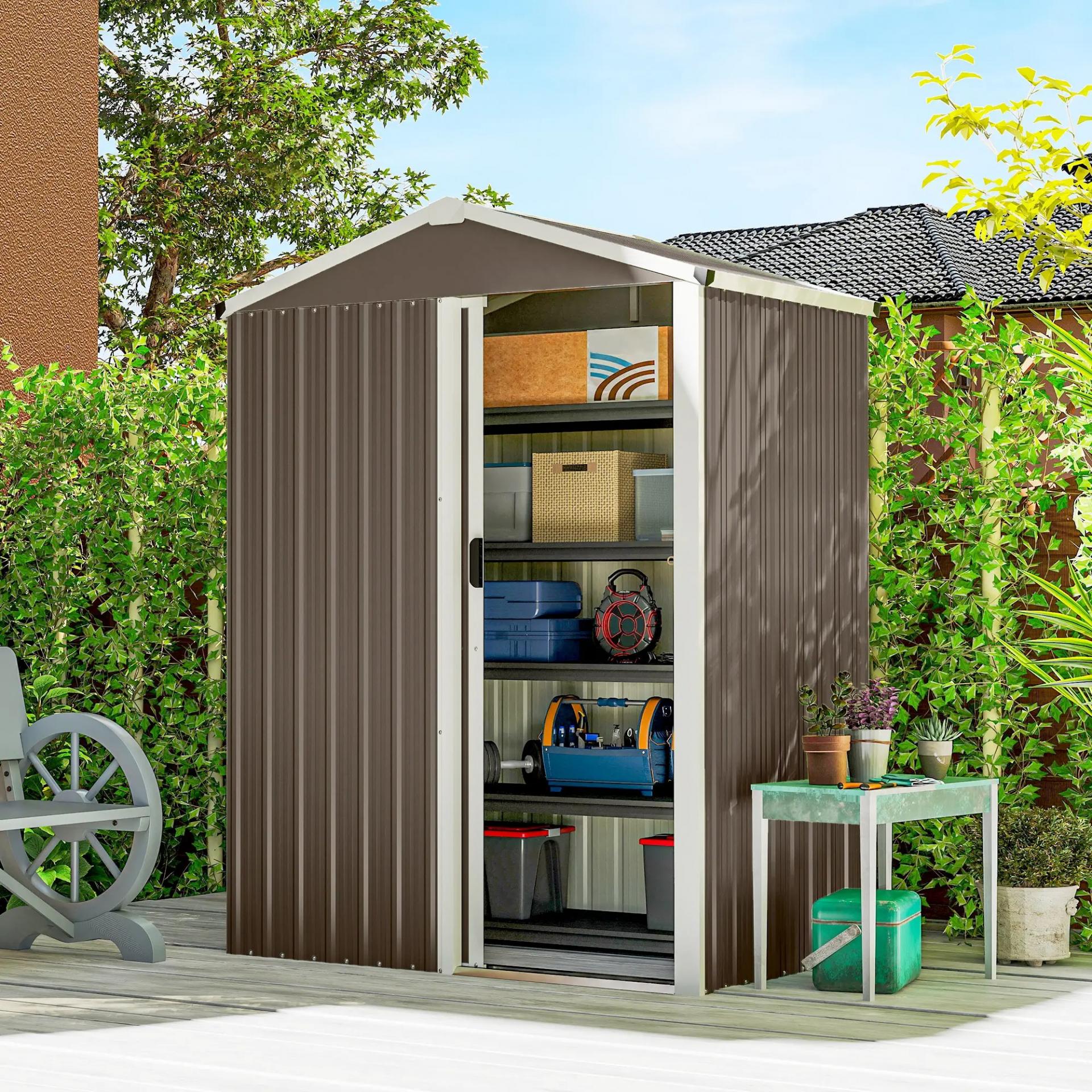 Cobertizo de Jardín Exterior 1,1 m² 136x87x179 cm con Puerta Corredera Techo Inclinado y Guantes Marrón