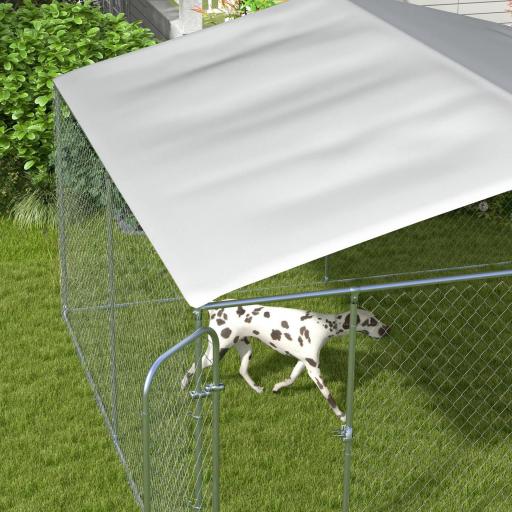 Perrera de Exterior con Toldo Anti-UV Impermeable Puerta con Pestillo y Marco de Metal Galvanizado 4x4x2,3 m Plata [6]