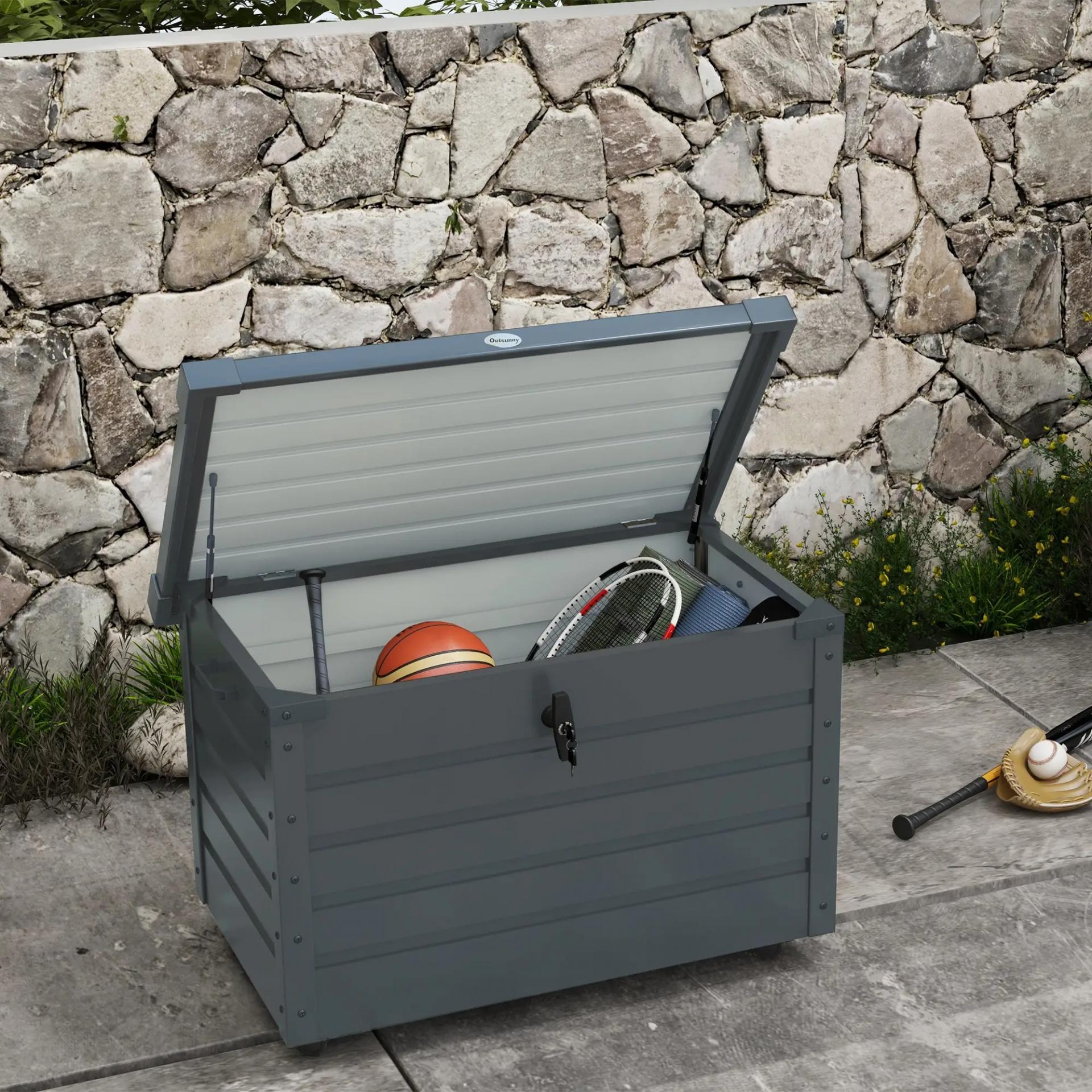 Baúl de Almacenaje Exterior de Acero Galvanizado con 4 Ruedas 2 Asas y Tapa con Cerradura 100x62x65 cm Gris Oscuro