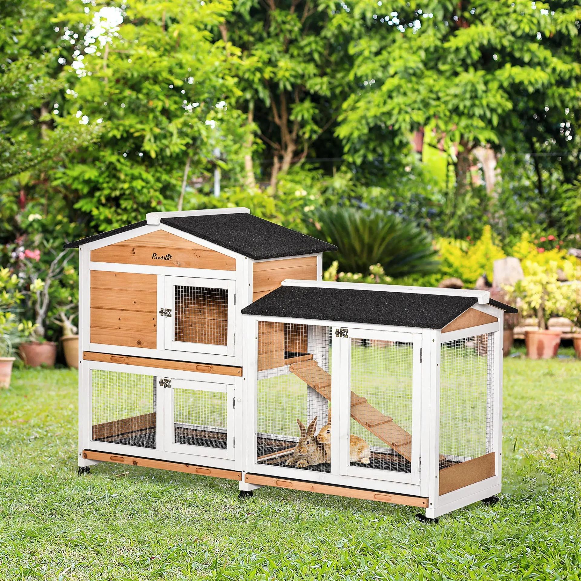 Conejera Exterior 157,4x53x99,5cm Jaula para Conejos Grande con Ruedas Techo Asfáltico Bandeja Extraíble y Rampa Natural