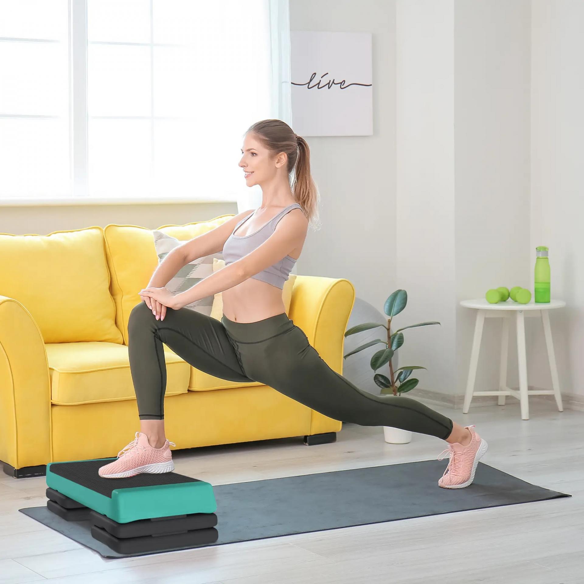 Step de Aeróbic Step para Fitness Antideslizante Altura Regulable 3 Niveles 77x36x20,5cm Verde y Negro