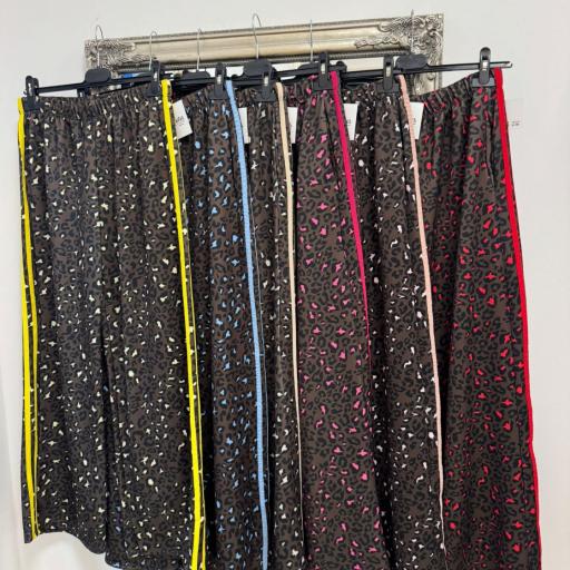 Pantalón Adis Print con Bolsillos Laterales.Talla única 