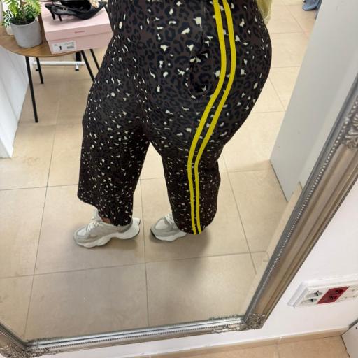 Pantalón Adis Print con Bolsillos Laterales.Talla única  [2]