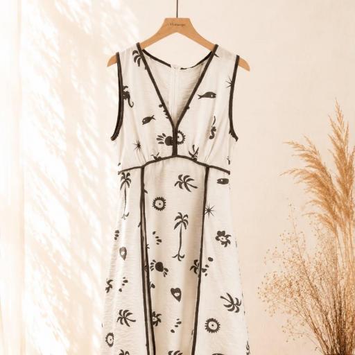 VESTIDO CORTO ESCOTE V 