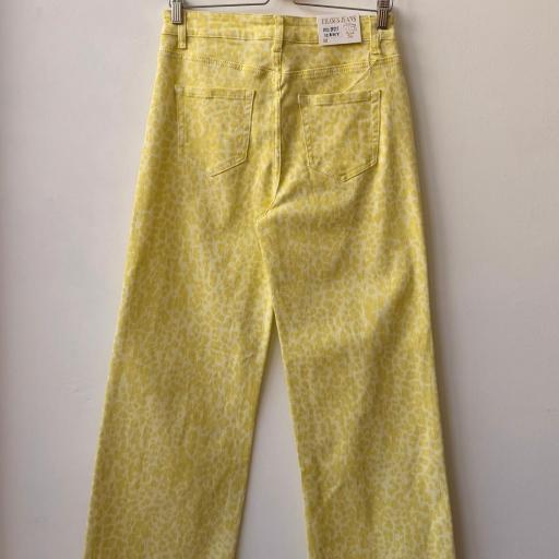 PANTALON CORTE RECTO ANIMAL PRINT  [2]